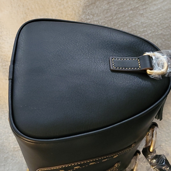 Dooney & Bourke Western smooth leather Olivia Satchel handbag. - Picture 14 of 16